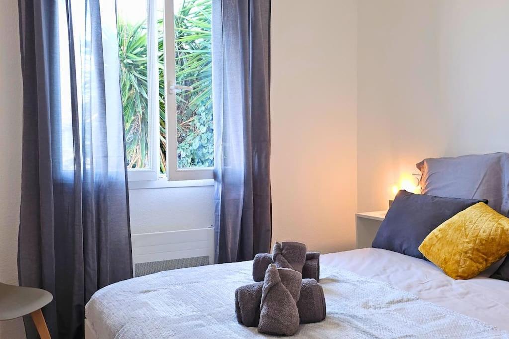 L'Orchidee, Proche De La Gare Avec Clim Et Terrasse Apartman Narbonne Kültér fotó